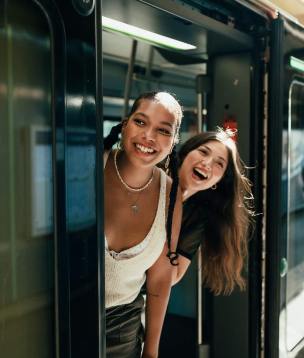 Young women on the Hamptons Subway