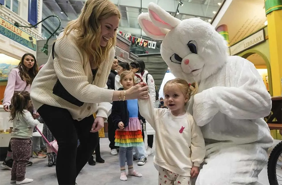 Join the CMEE Easter Egg Hunt!