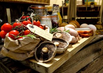 Farmers MArkets Farm Stands