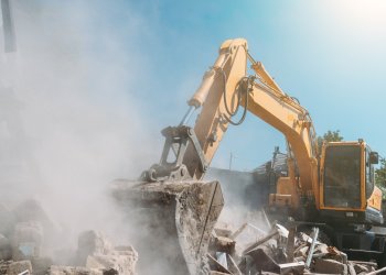 Hamptons real estate teardown
