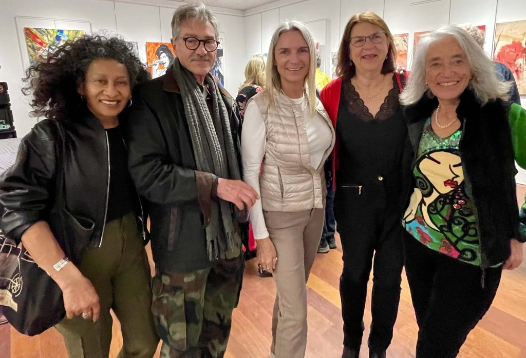 Preeta Yuppe, Ira Barocas, Daintre Zega, Kathy Jones, Ghini Alarico at Ashawagh Hall