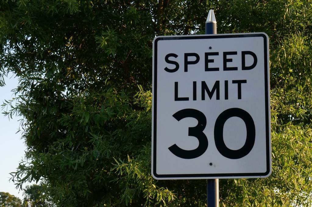 Noyac Road 30 mph speed limit sign