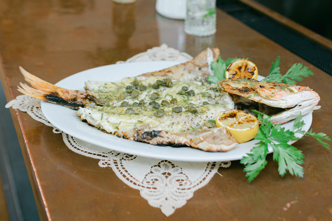 Lythrini Skaras (Whole Grilled Red Snapper)