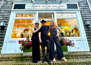 Russell Young with The White Room Gallery owners Kat O'Neill (left) and Andrea McCafferty
