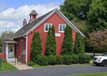 Sagaponack School