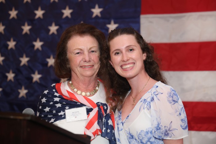 Ann H. Yawney, Ava Bianchi
