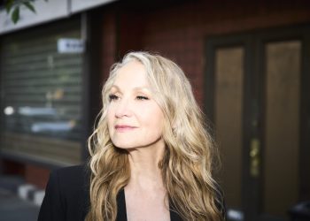 Joan Osborne was more than happy to talk about her favorite Bob Dylan albums.