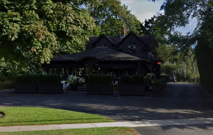 La Goulue Sur Mer is open at 210 Hampton Road