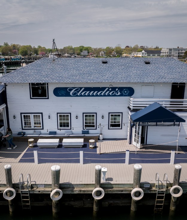Claudios Greenport