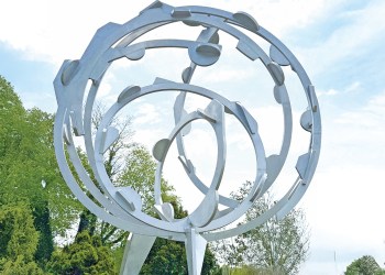 August 15, 2025 Dan's Papers cover art by Joel Perlman