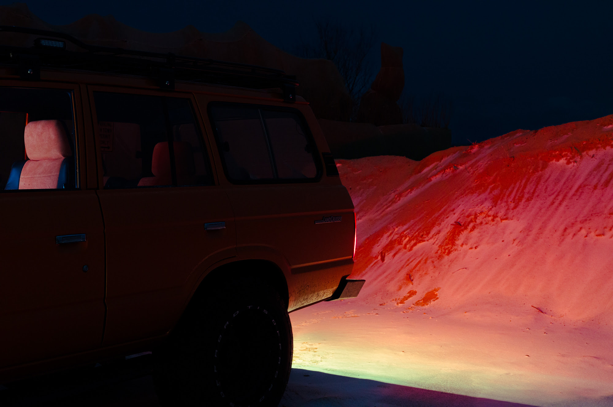 oey Farrell Hopper’s FJ 40 x 60 inchesArchival pigment print, Hahnemuhle Photo Pearl 310gsm paper © Joey Farrell