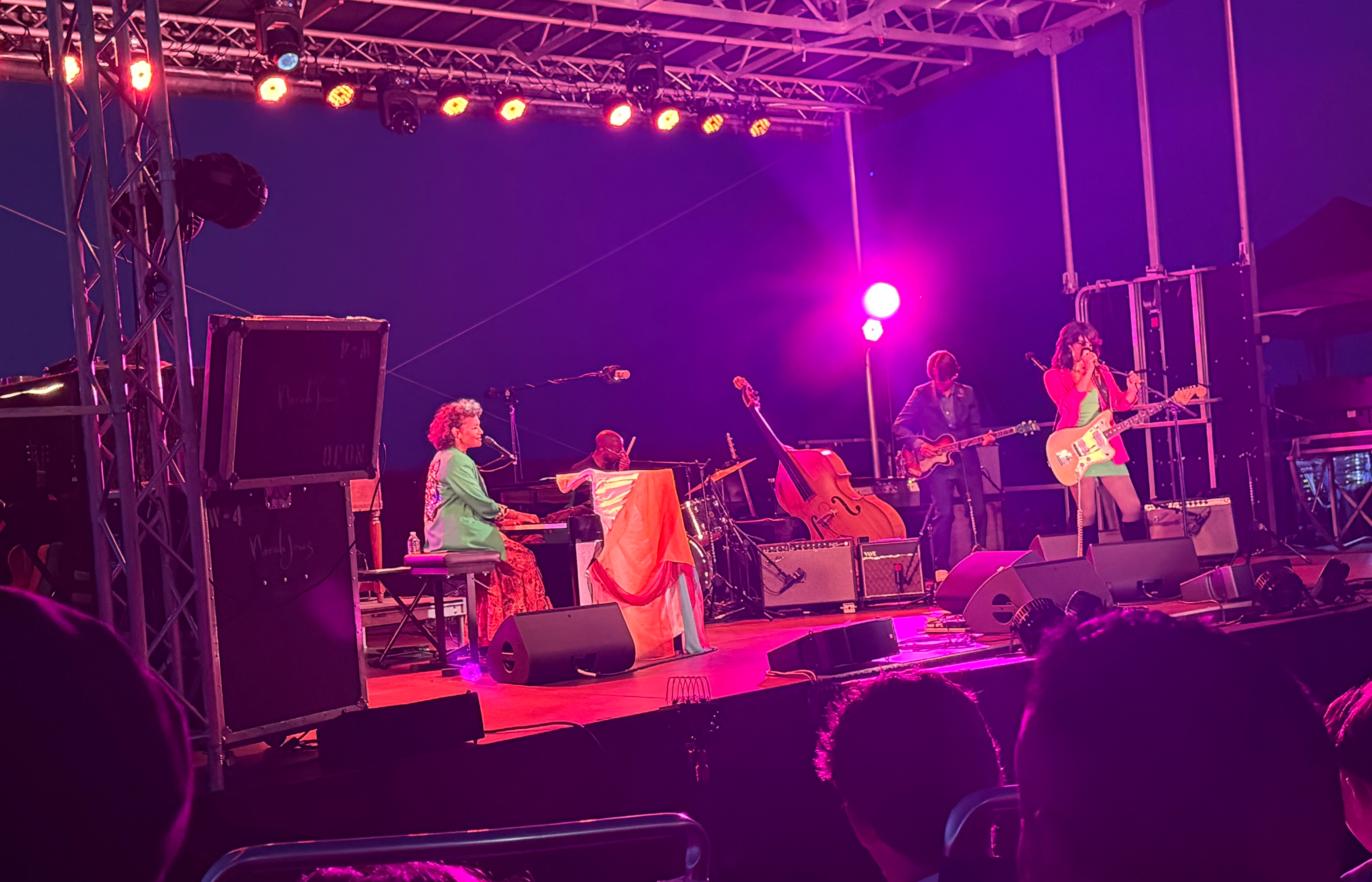 Norah Jones playing Montauk Lighthouse
