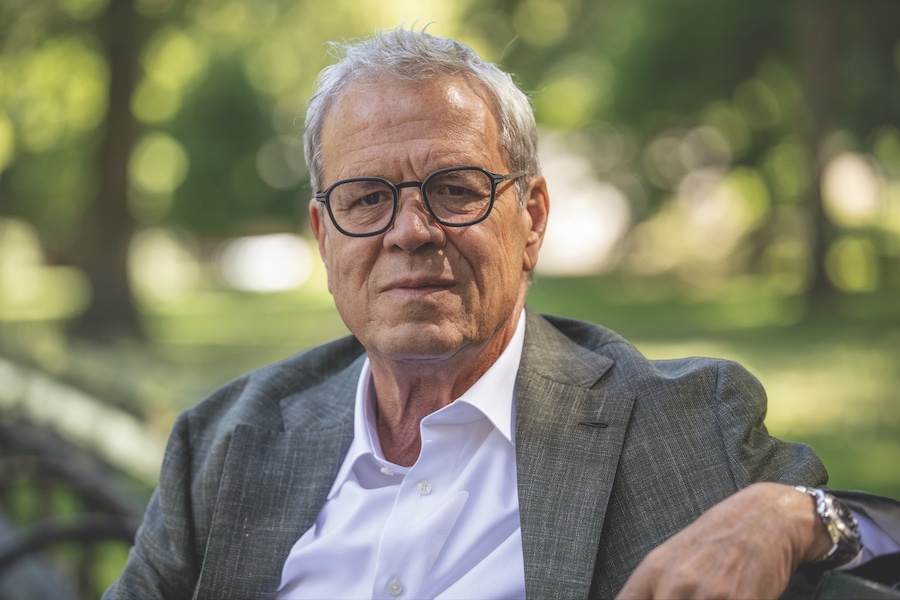 Richard Esposito.