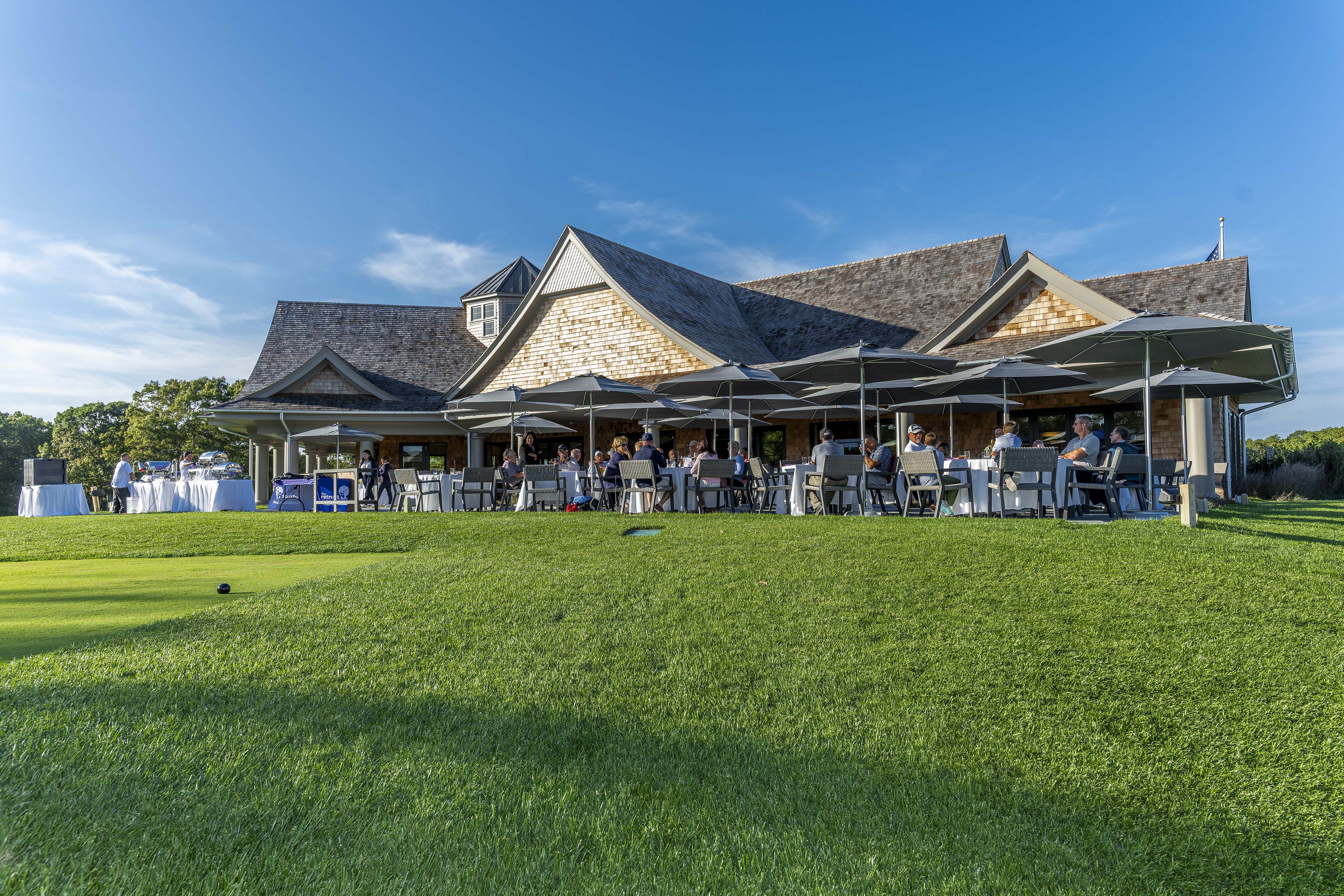 Players and guests dined on the back patio at the Noyac Golf Club following a beautiful day on the course at The Retreat’s Annual Golf Outing on September 22. The event raised more than $100,000, which will go to supporting survivors of domestic abuse, sexual assault and human trafficking