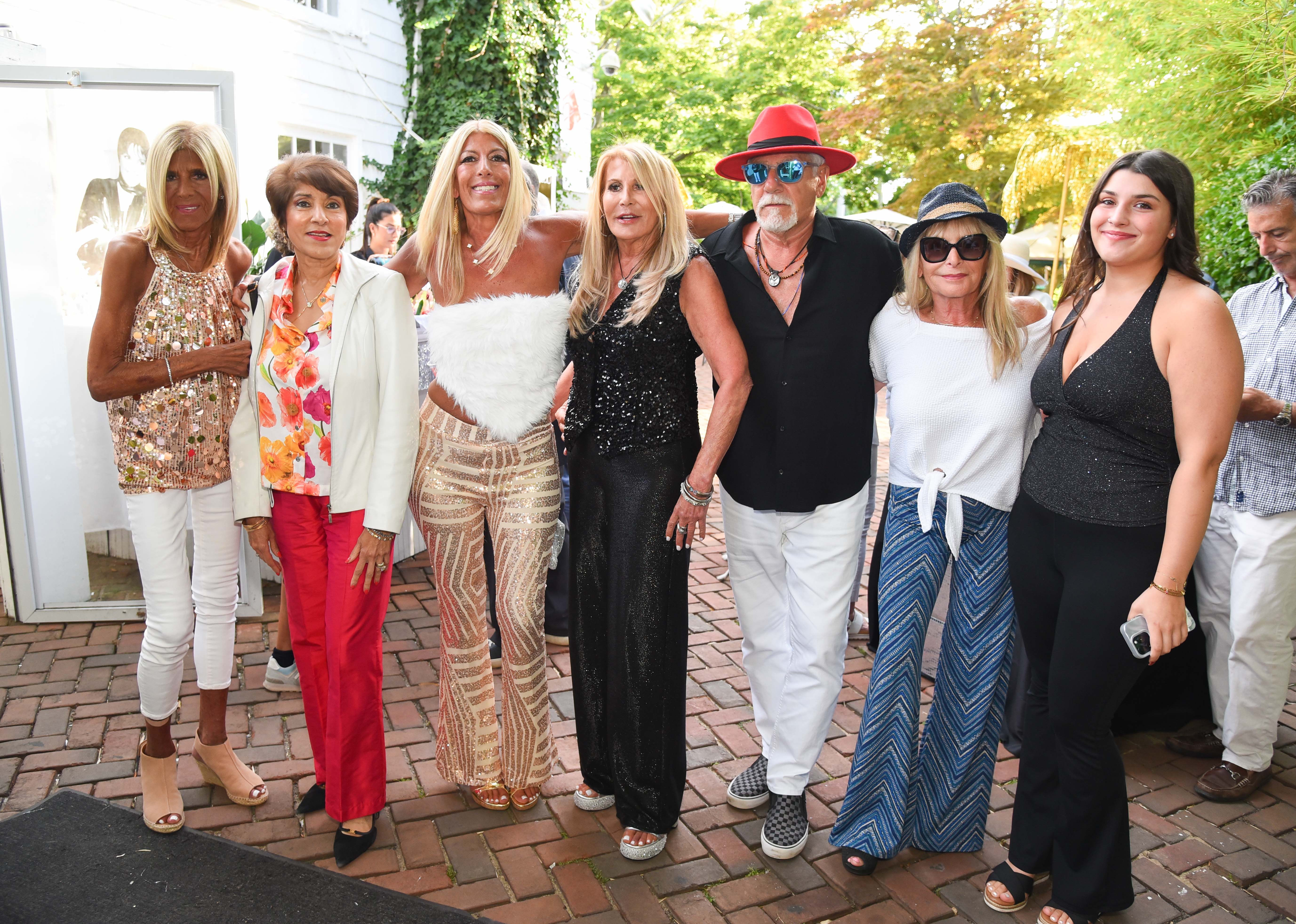 Diane D'Ambrosio, Leila Pinto, Christine Herman, Dottie Herman, Ed Dambrosio, Elaine Halpin, Taylor Madison