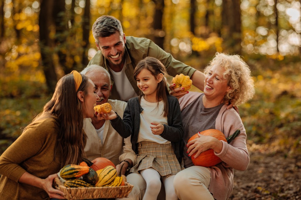 Tis the season for fall family fun with your kids