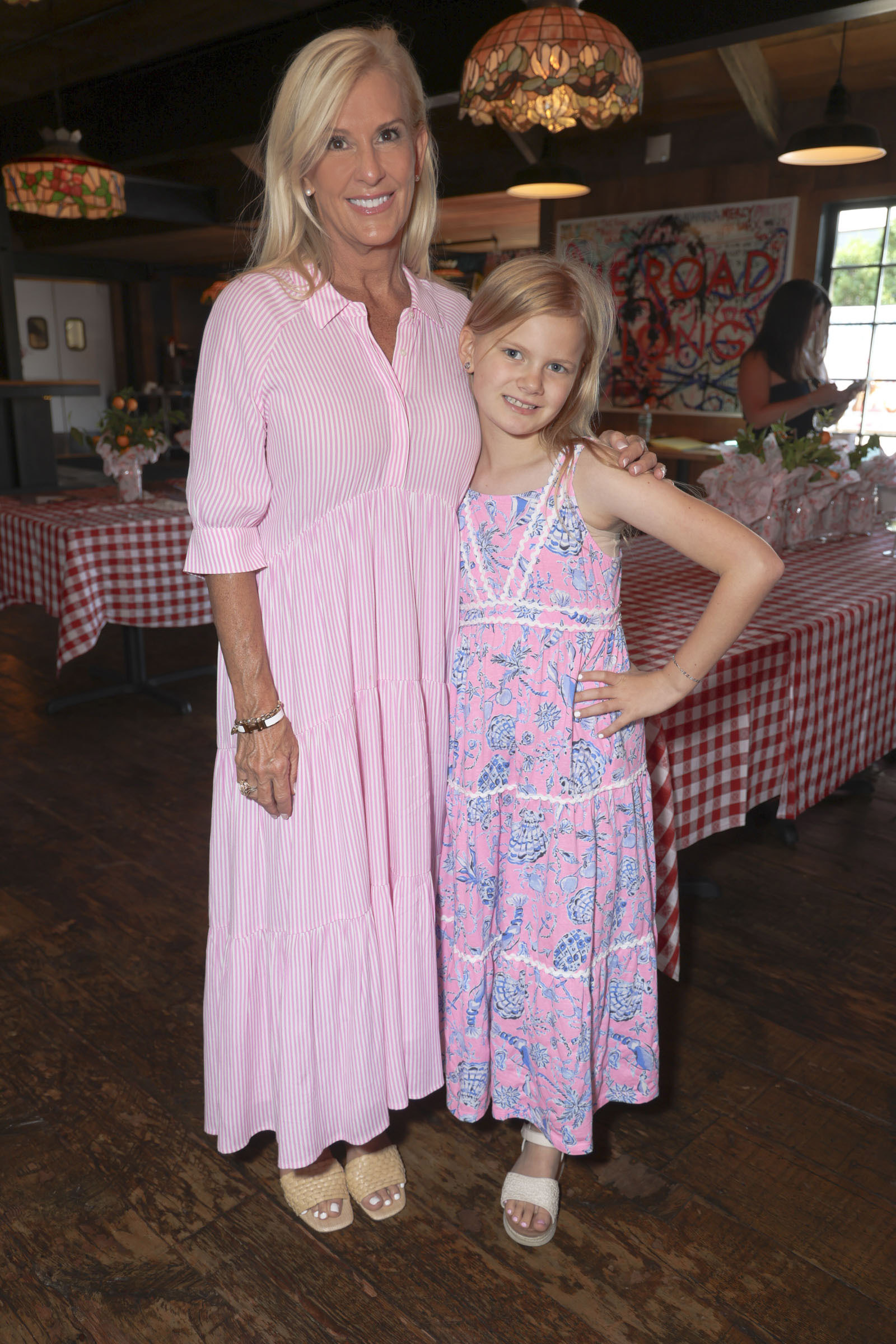 Kimberly Wilder, Ava Olson