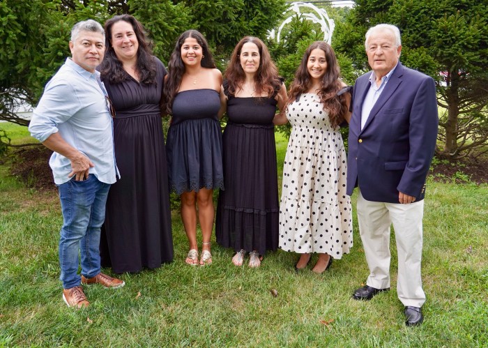Laggis Family: Mauricio Lima, Jamie Laggis, Stella Lima, Maria L