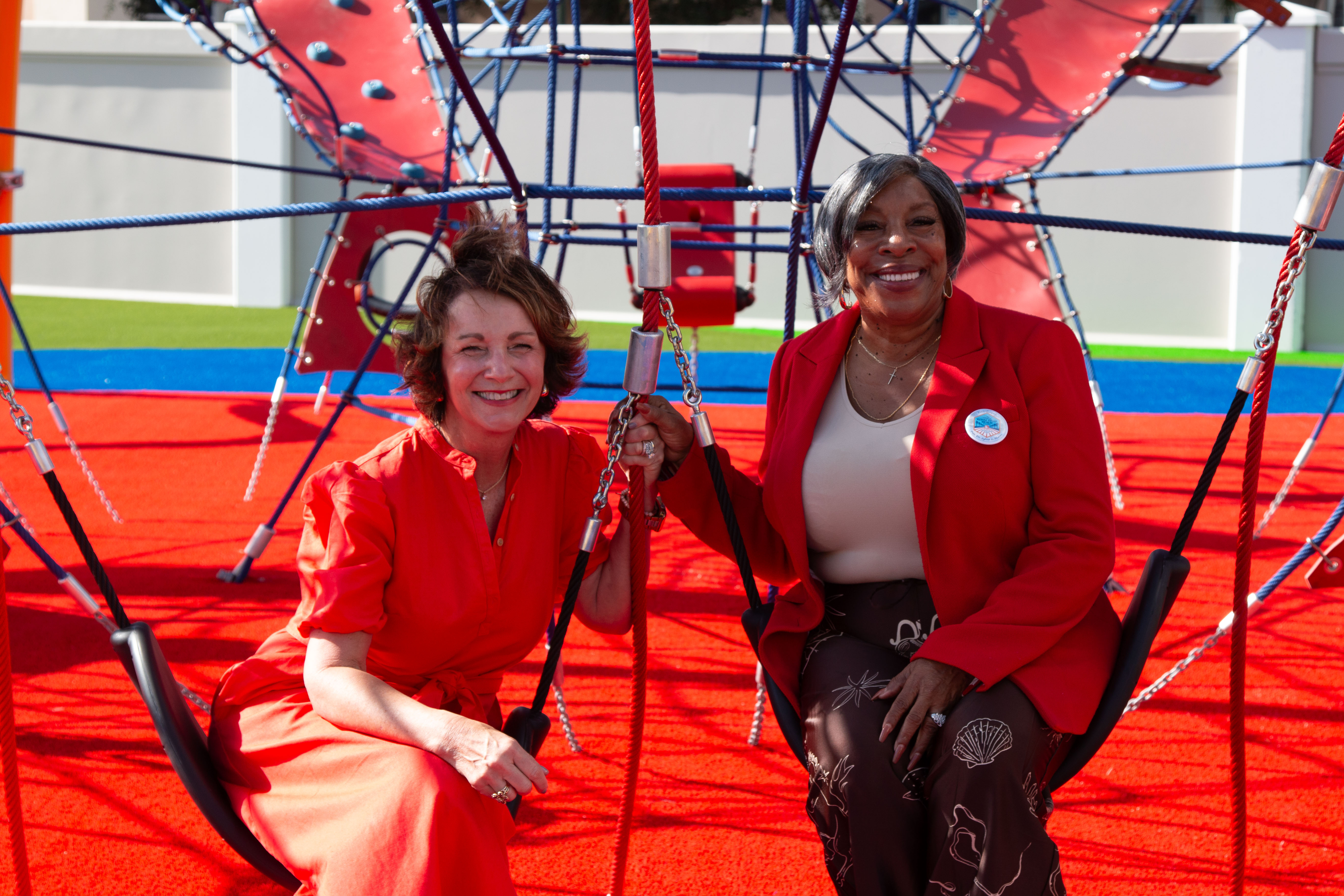Cynthia Kenai, Sylvia Sharps