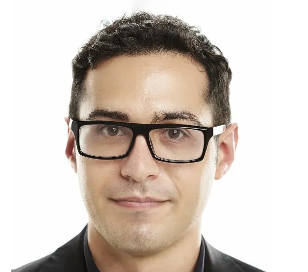 Southampton Playhouse Artistic Director Eric Kohn