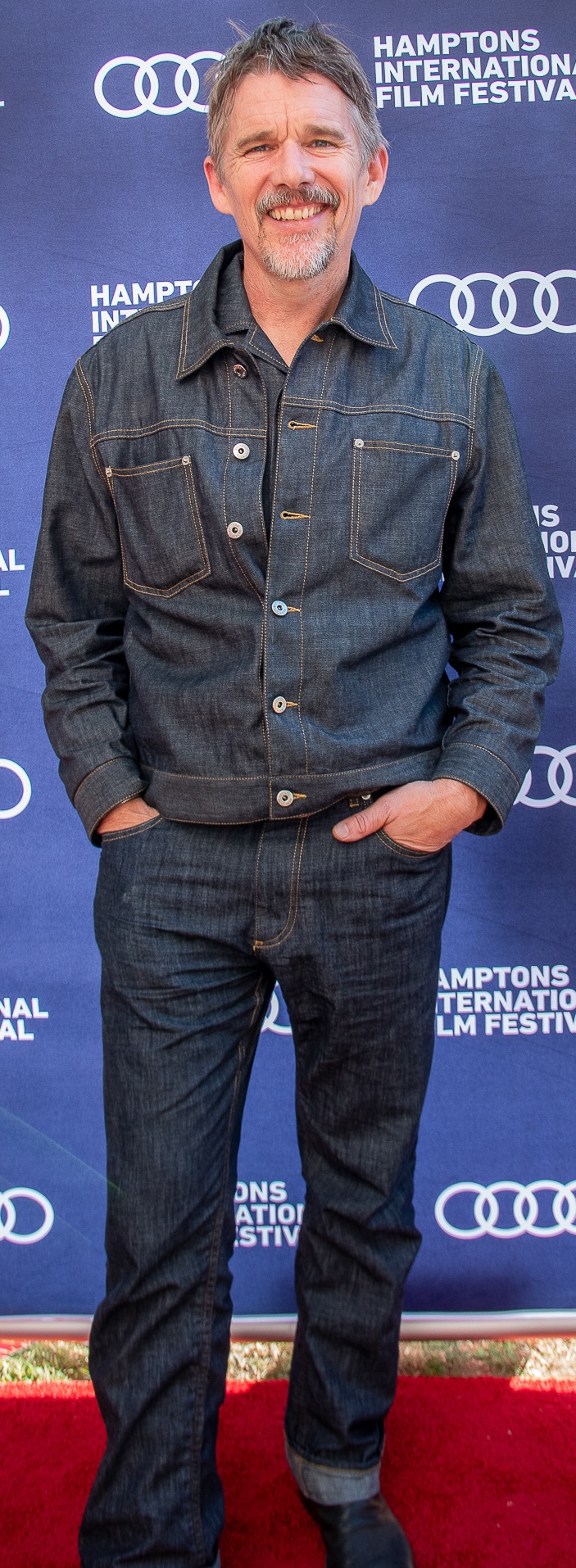 Ethan Hawke (Blue Moon)