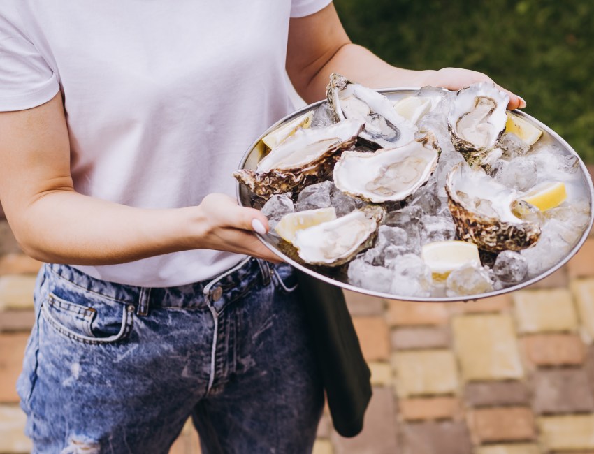 Oyster Season Is Back in greenport