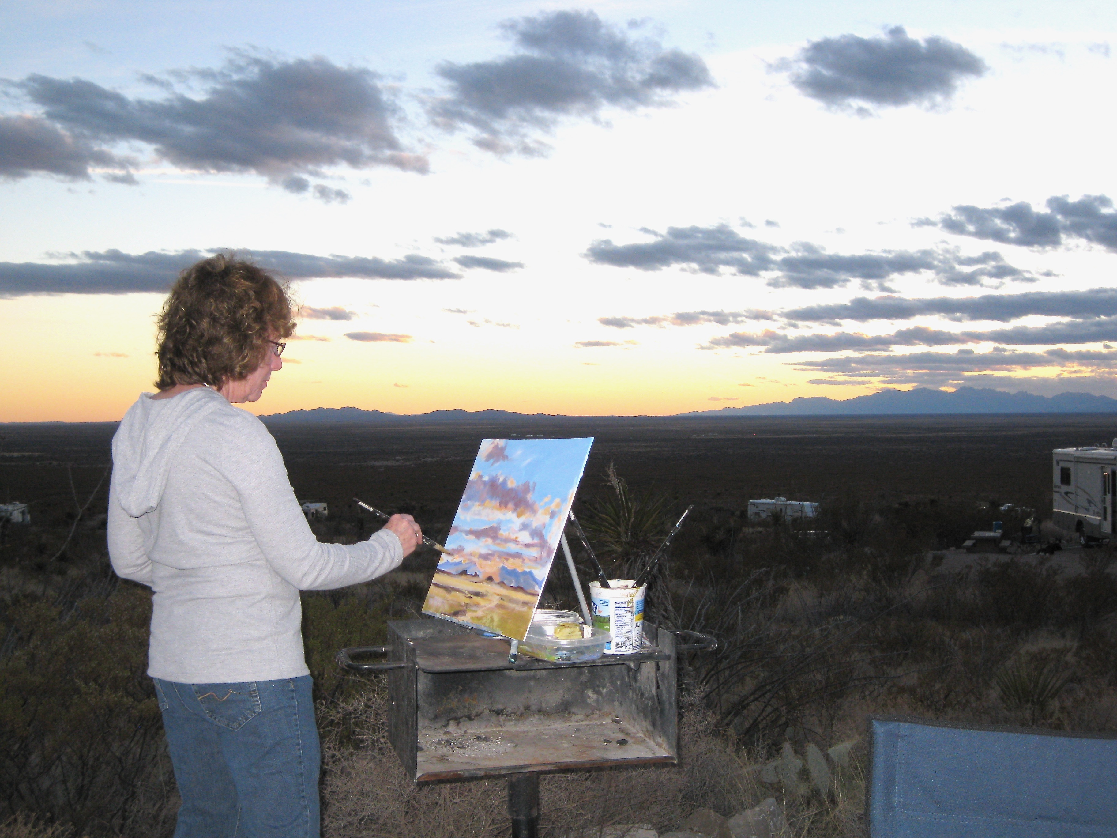 Patricia Feiler painting en plein air