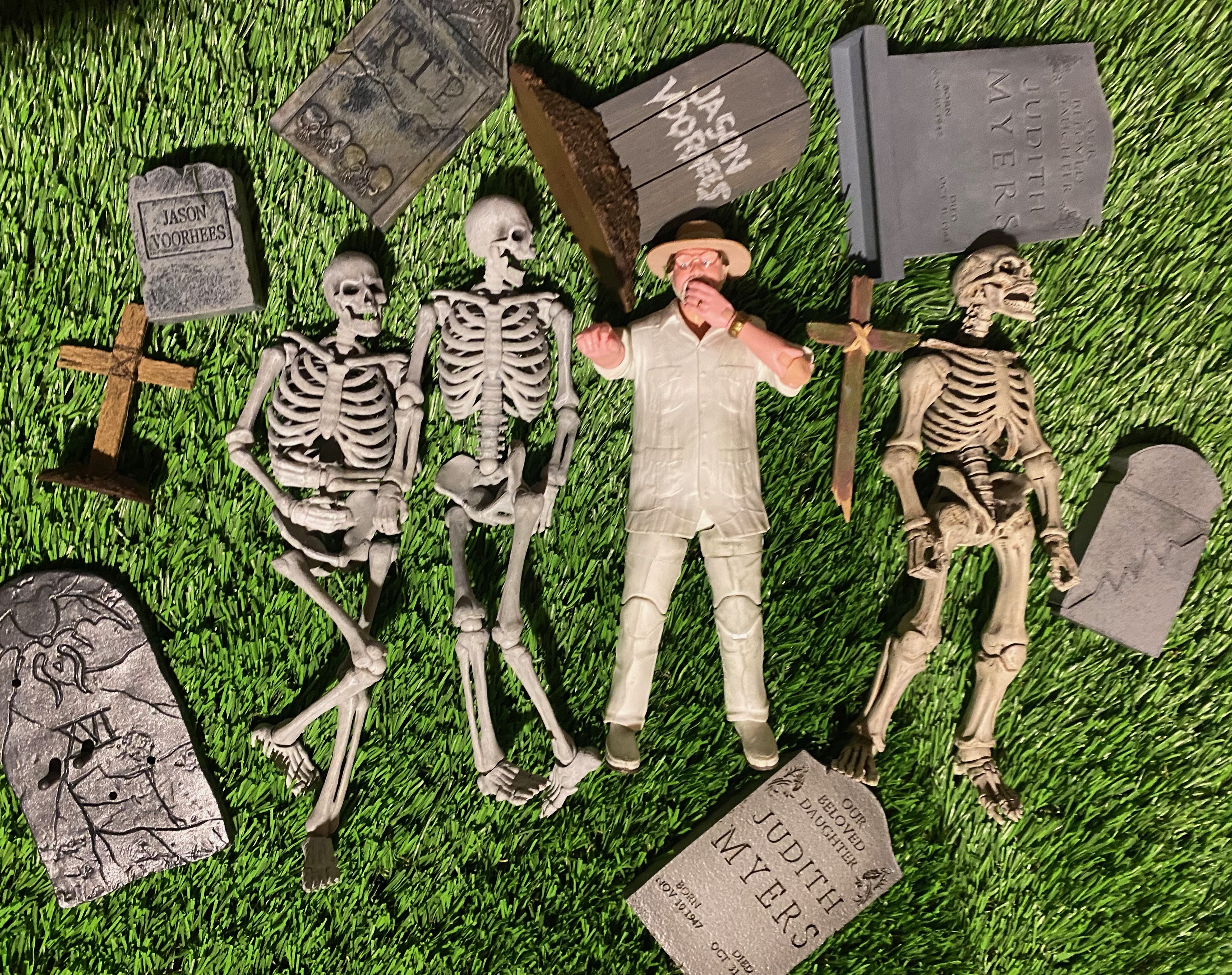 Behind the scenes of the October 31, 2025 Dan's Papers cover art by Oliver Peterson