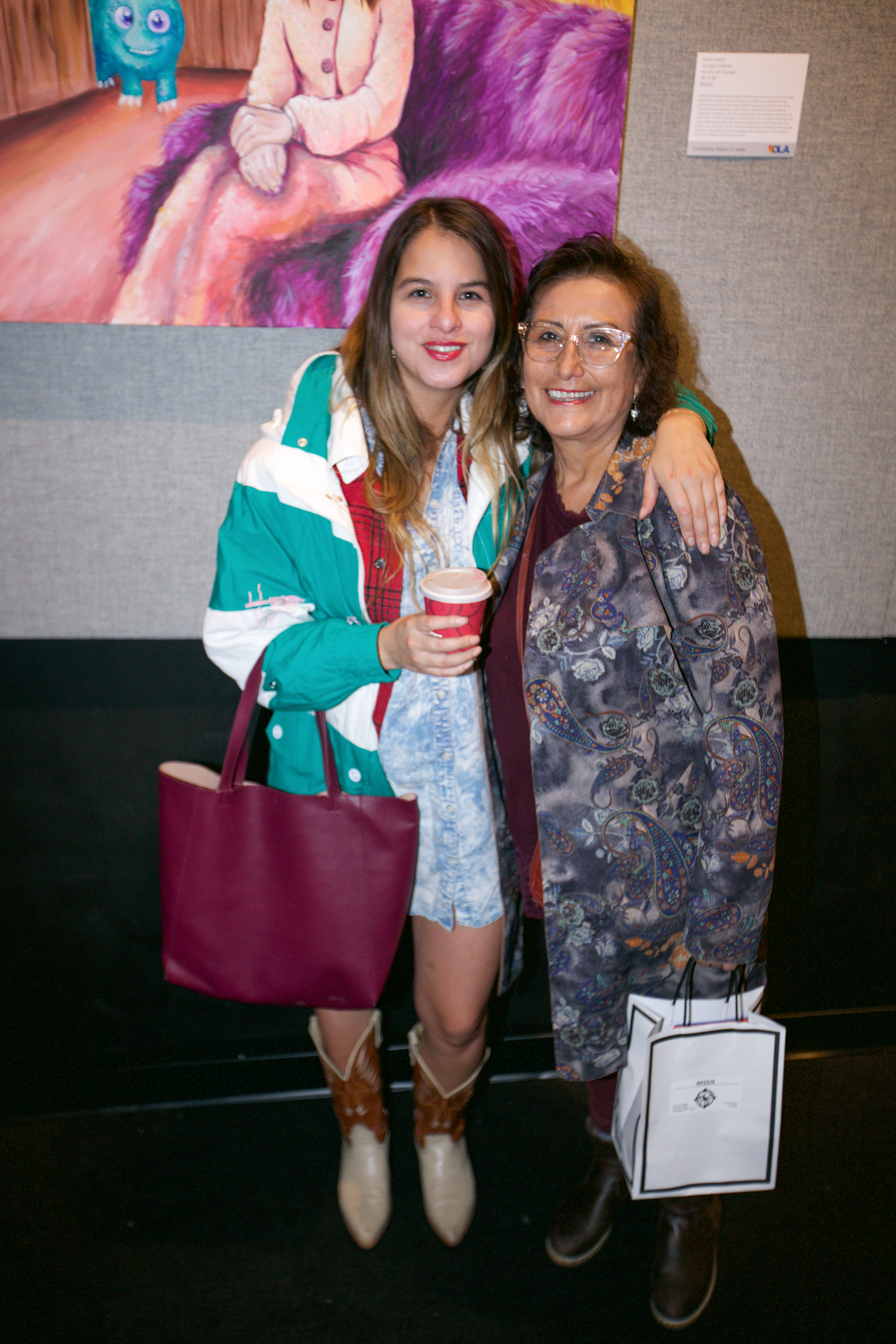 Kara Hoglin, Gina Crawford
