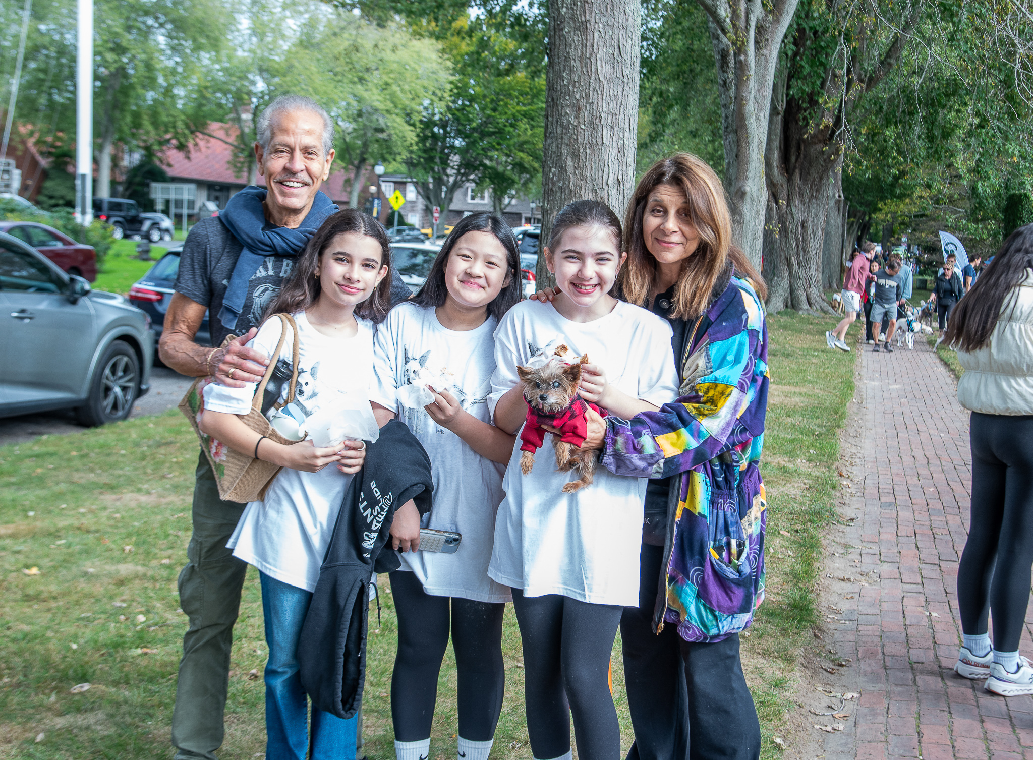Lenny Babbish, Liliana Kolarova, Mia Ye, Ava LaGreca-Guest, Angela LaGreca with Ali