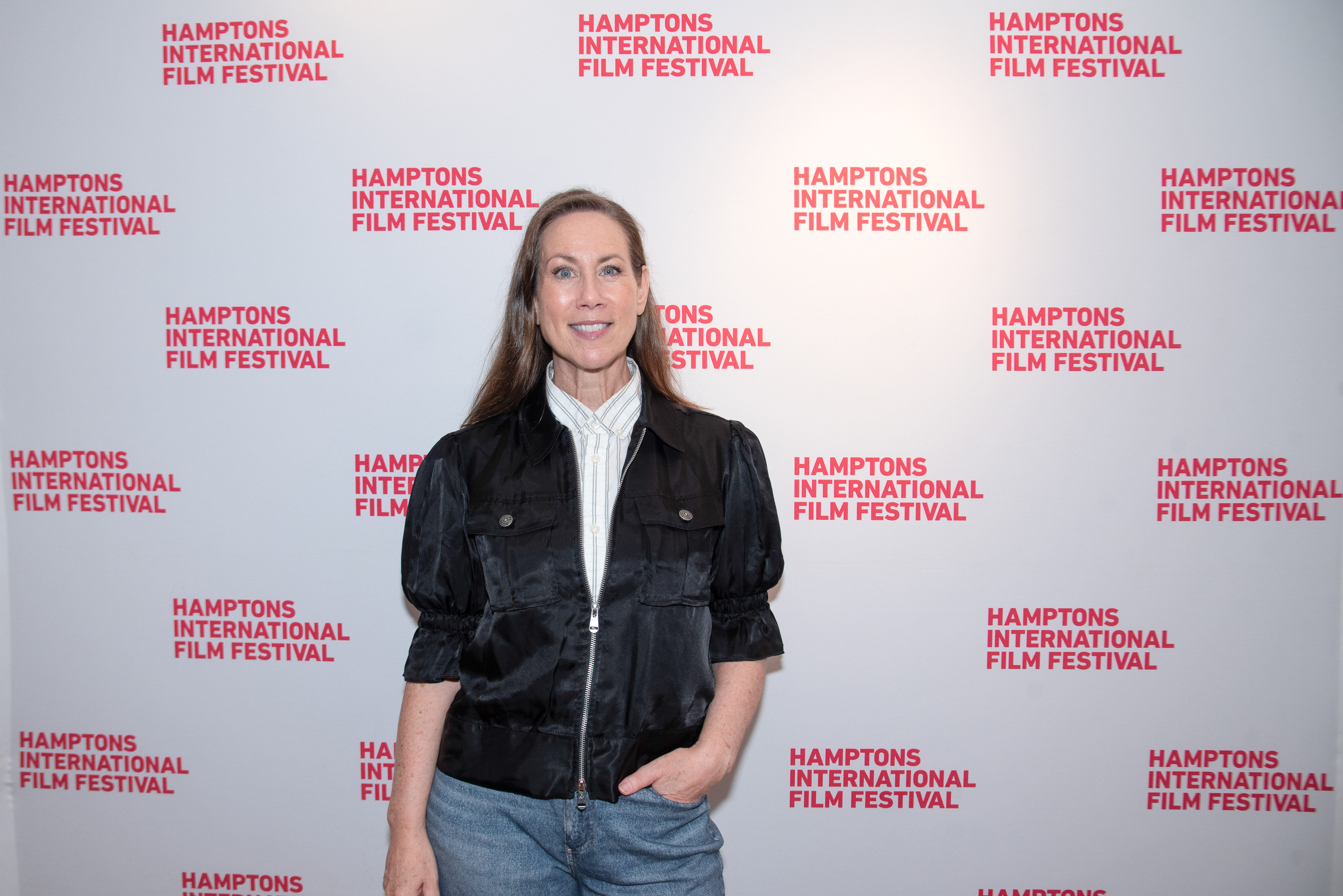 Miriam Shor (Magic Hour)