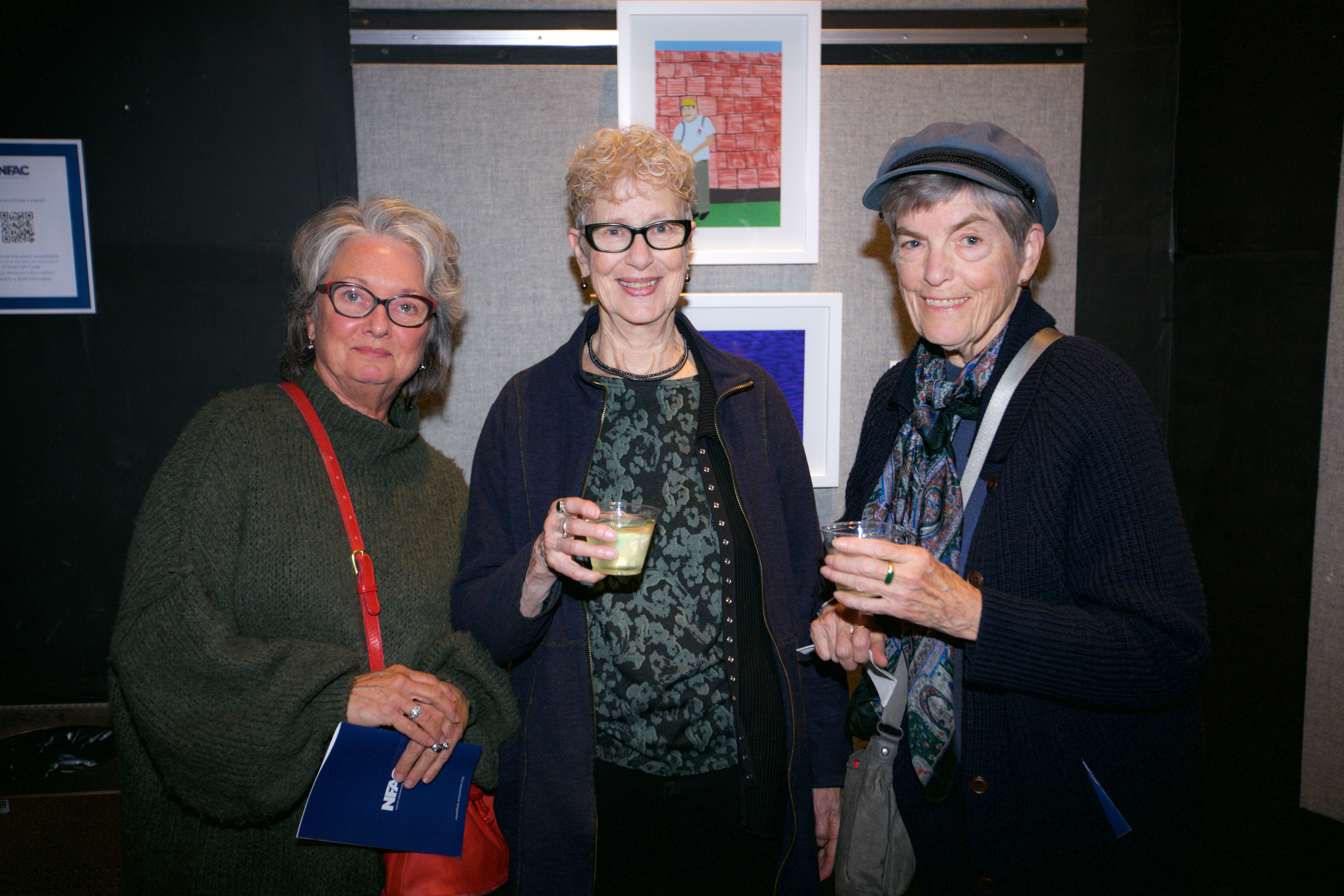 Susan Blake, Carol Halliburton, Dinni Gordon