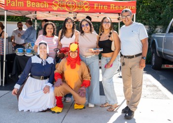 Juana, Gabriella, Jennifer, Mariana, Oscar, pilgrim Amanda O’Connell, and Tom the turkey Olse Olivares