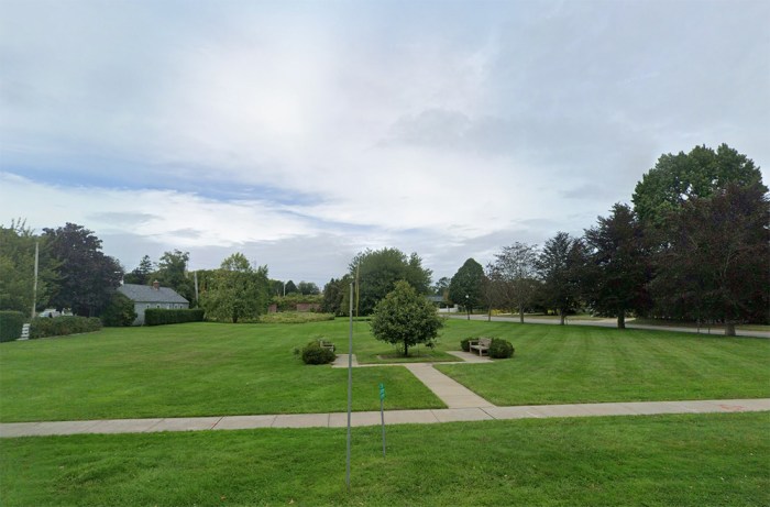 47 Pantigo Road, the former site of Mark R. Buick, in East Hampton