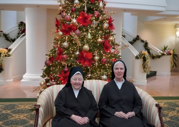 L-R Sister Kevin Lynch and Sister Diane Mack of the Carmelite System