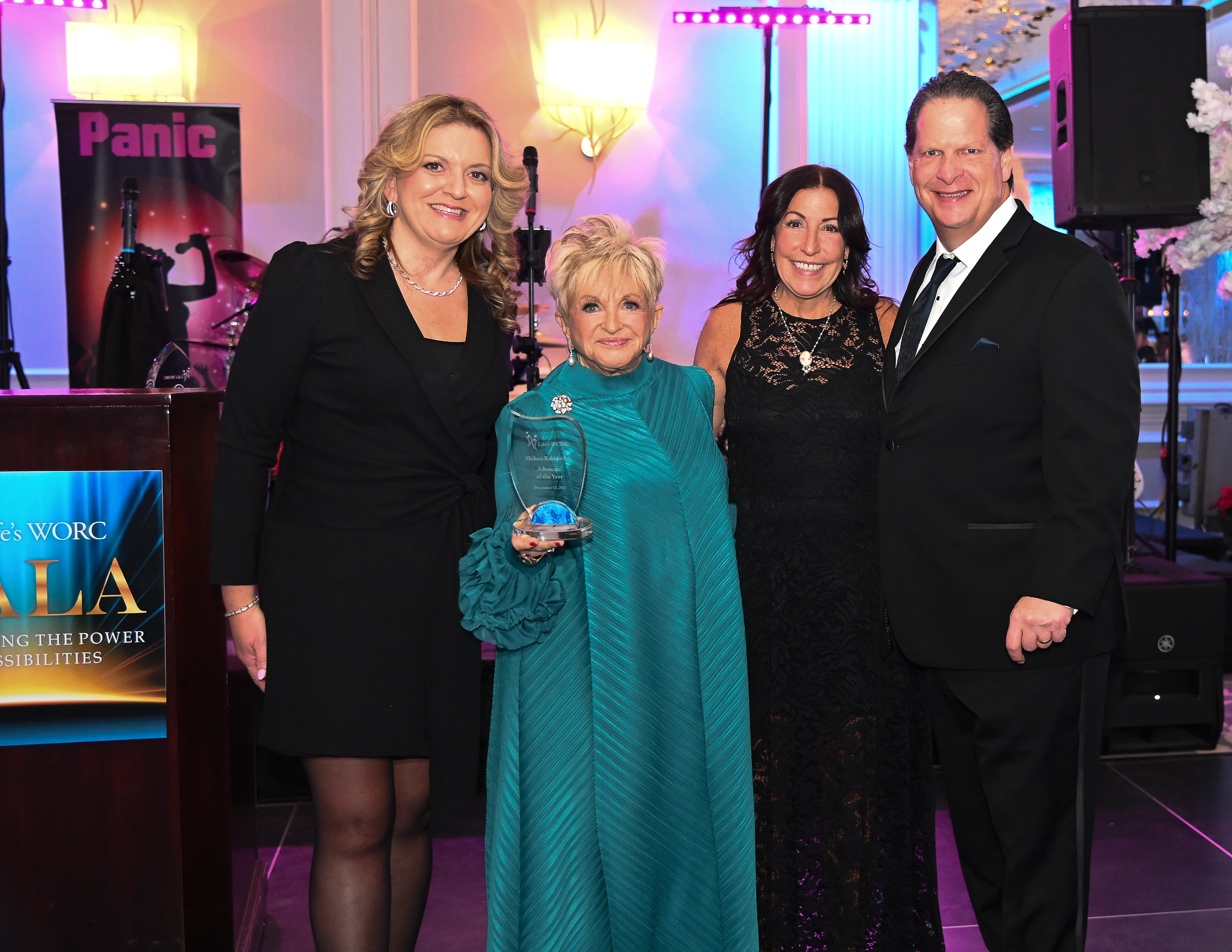 Melissa Rabinovich was honored with the Community Service Award, Life_s WORC, Founder Vicki Schneps, Life_s WORC Board Chairperson Dawn Del Mastro-Chruma & John Pfeifer, Life_s WORC CEO