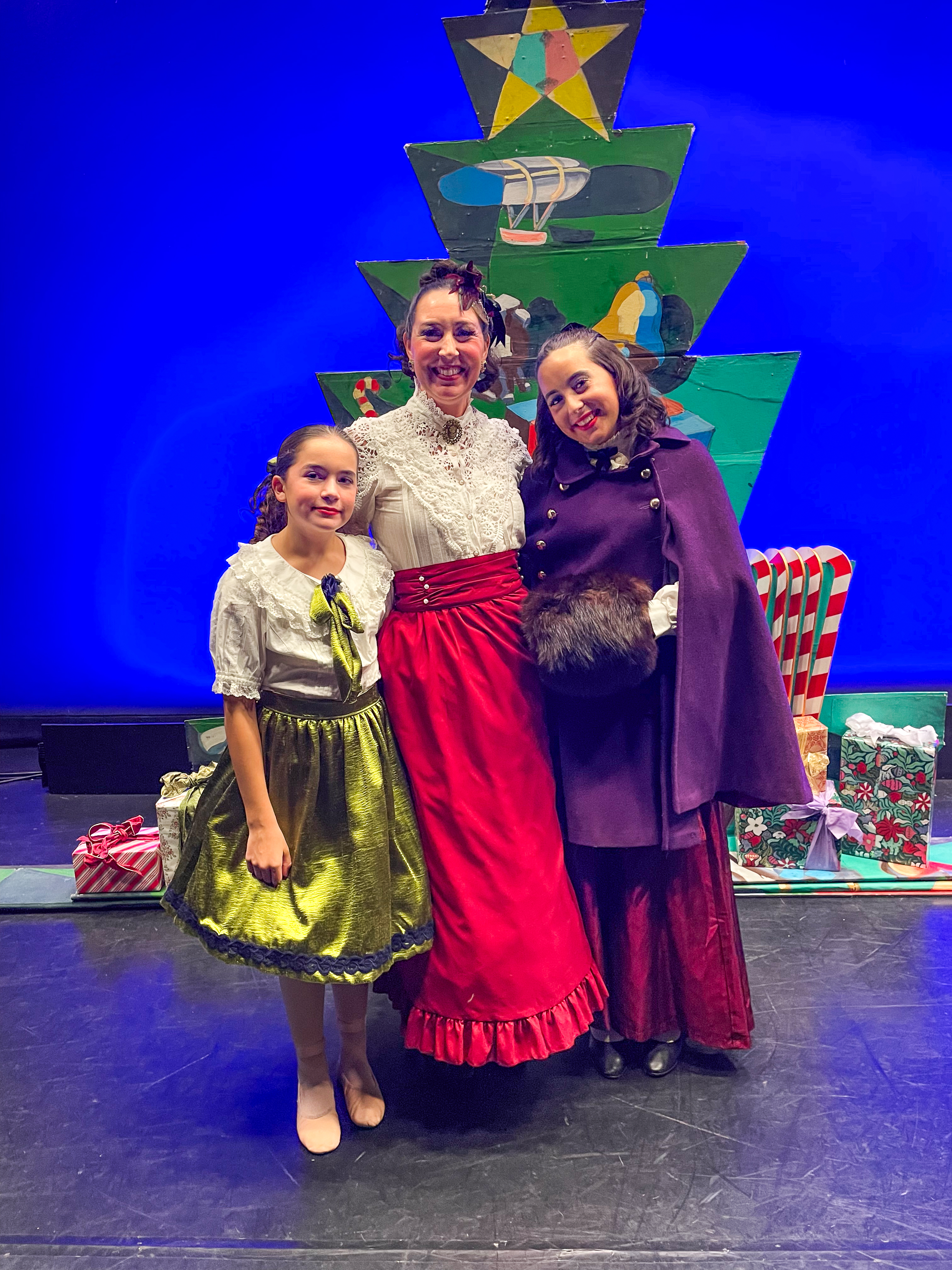 Ruby and Stella Fisher, Elizabeth Falkowski