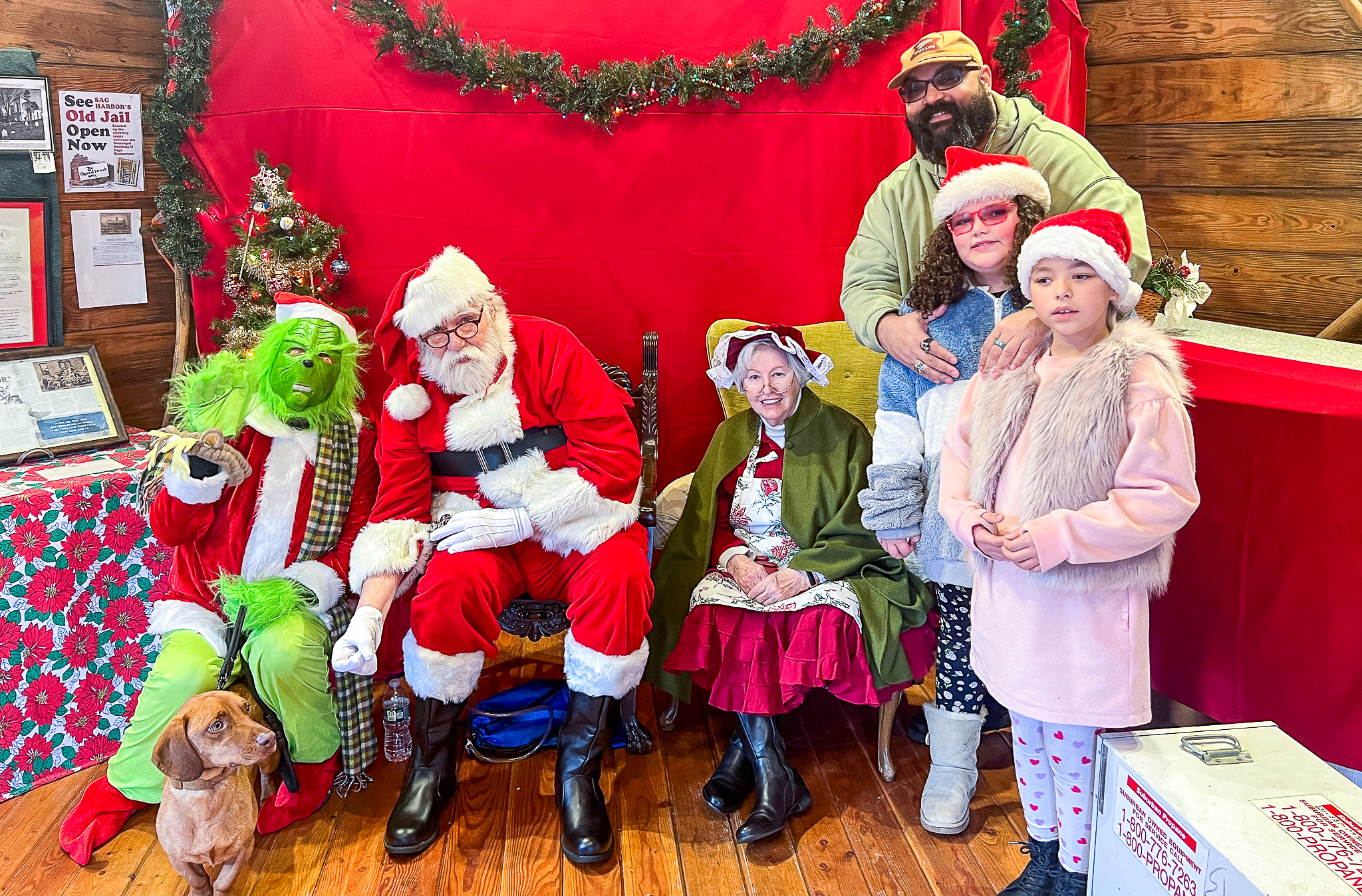 The Grinch - Lisa DePetris, Riley-Ann, Denny, and Nick Depetris