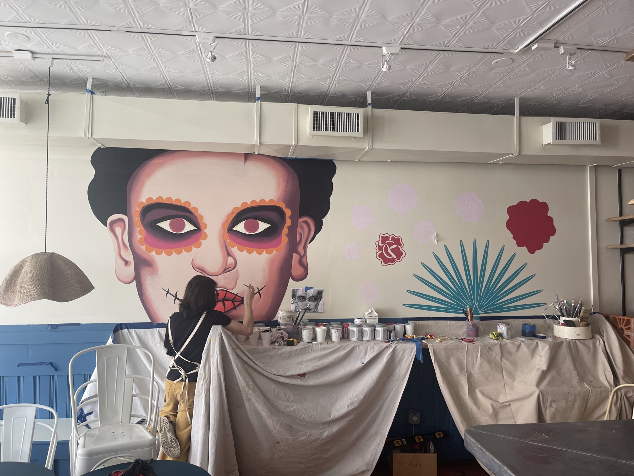 The creation of MAGO's mural at eLTacobar