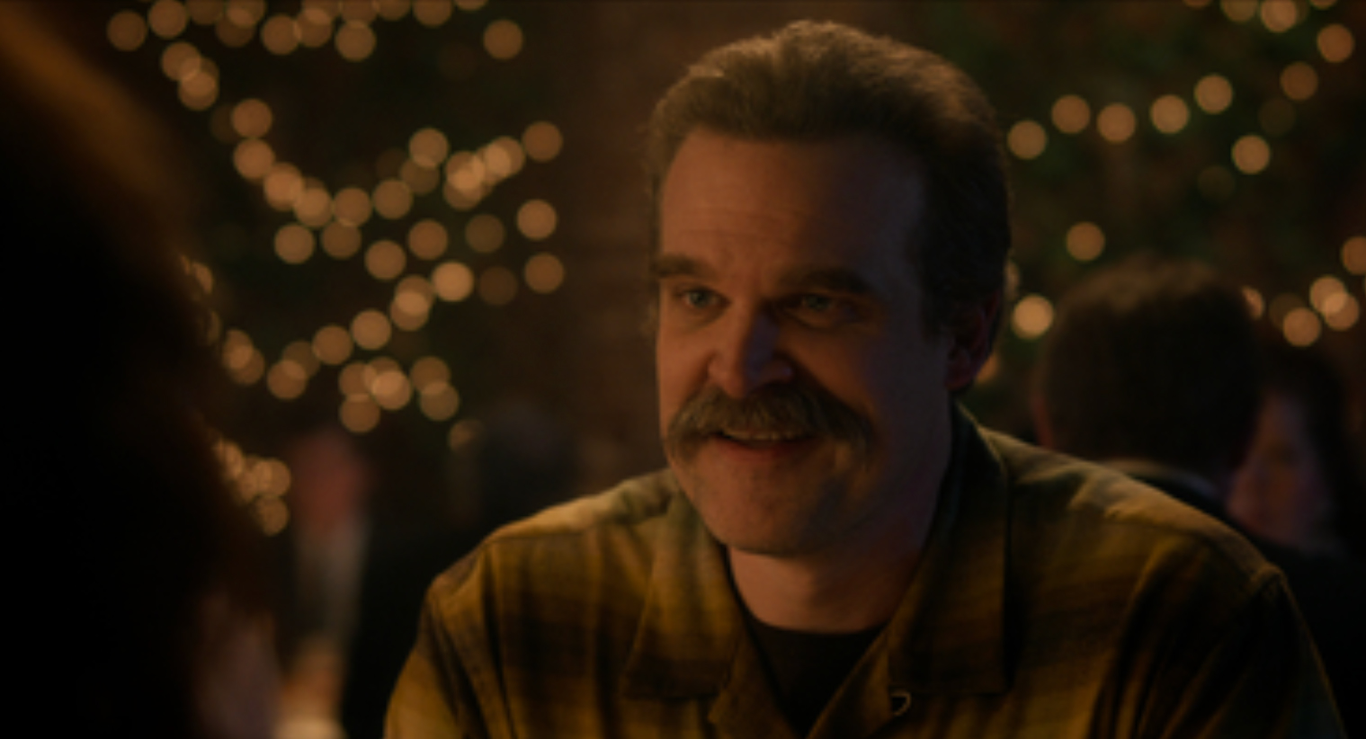 Chief Hopper (David Harbour) announces his Montauk plans at Enzo's in Stranger Things series finale