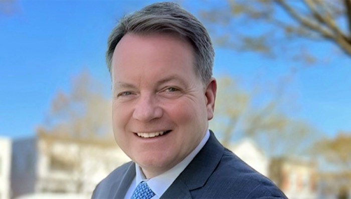 East Hampton Village Mayor Jerry Larsen