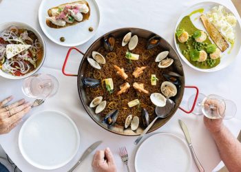 Celebrate Valentine's Day with paella at R.AIRE
