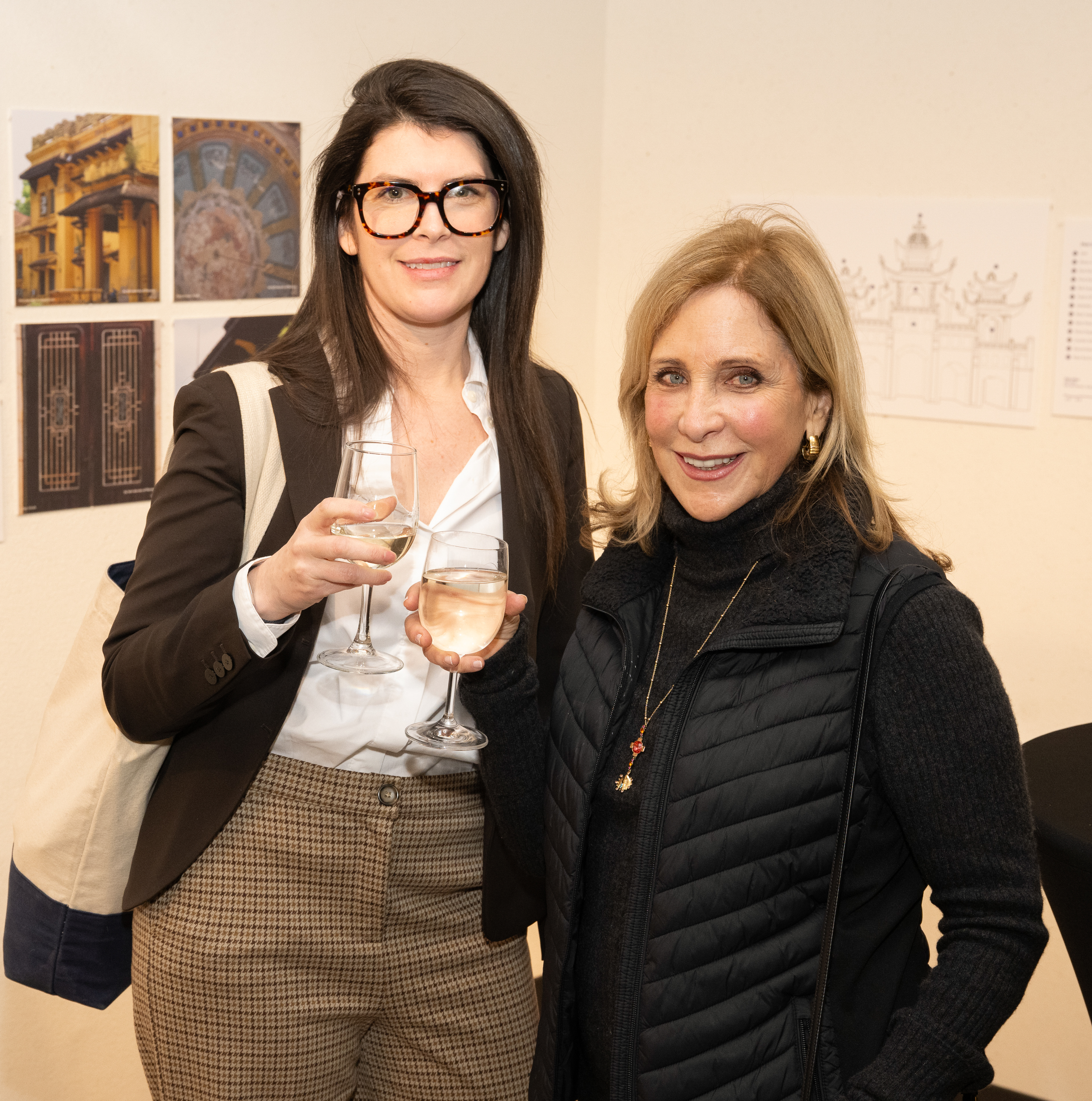 Annie Korin, Barbara Zobian