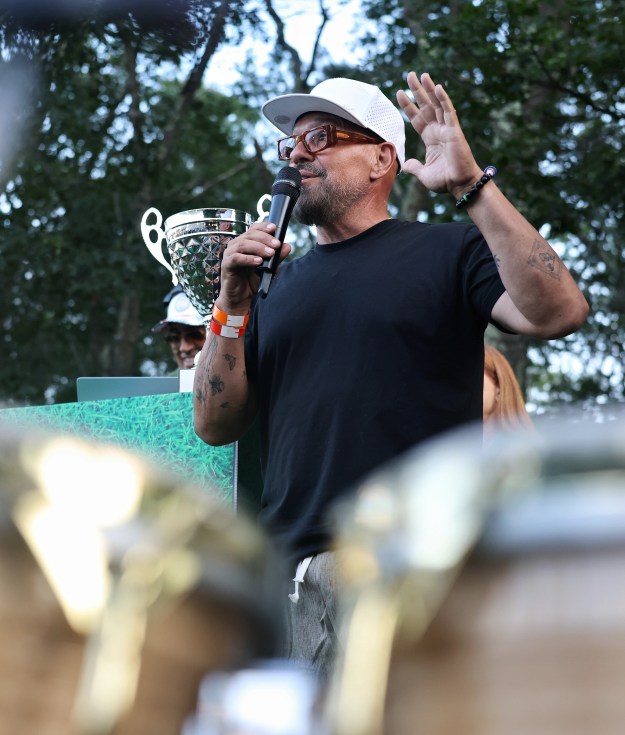 Celebrity Chef Michael Symon Grill Hampton