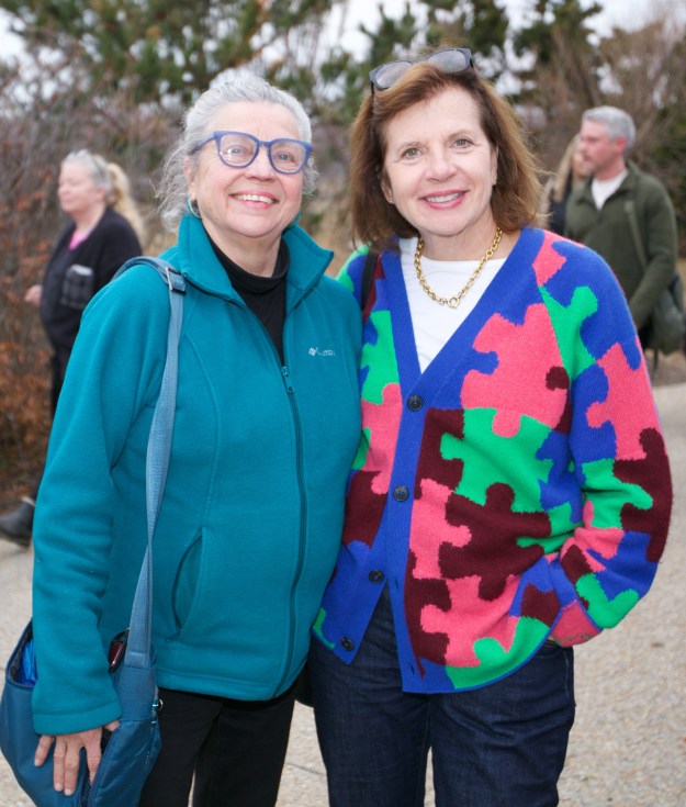 Kathleen Becker, Laura Weil
