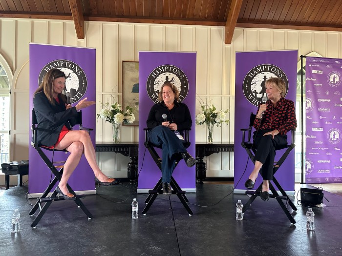 Hamptons Whodunit Carrie Doyle, Karen Dukess and Kate White