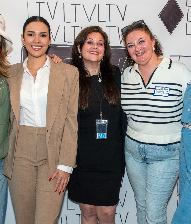 Kim Stetz, Valentina Herrera Castano, Antoinette Lanza, Gabriella Rose, Magdalena Schneiderman